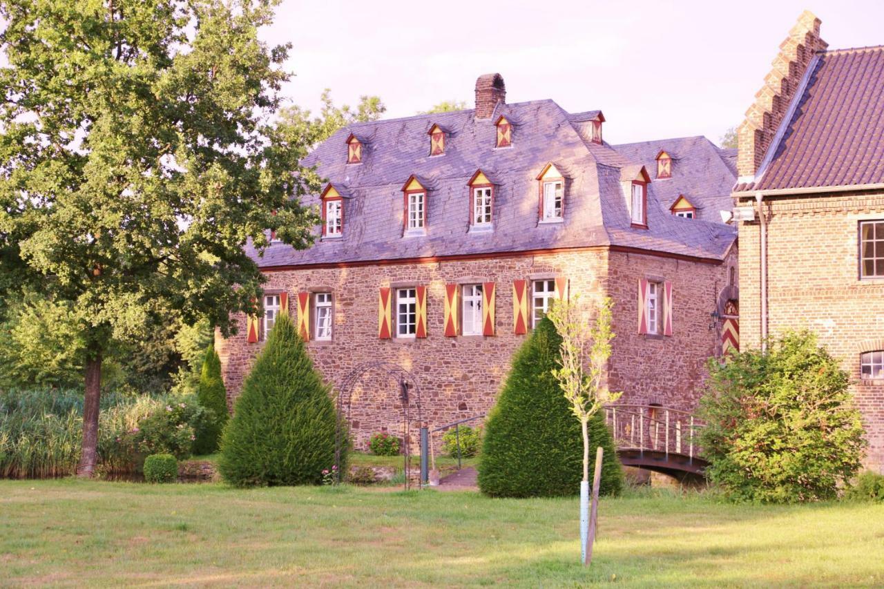 Kleeburg Hotel Euskirchen Exterior foto